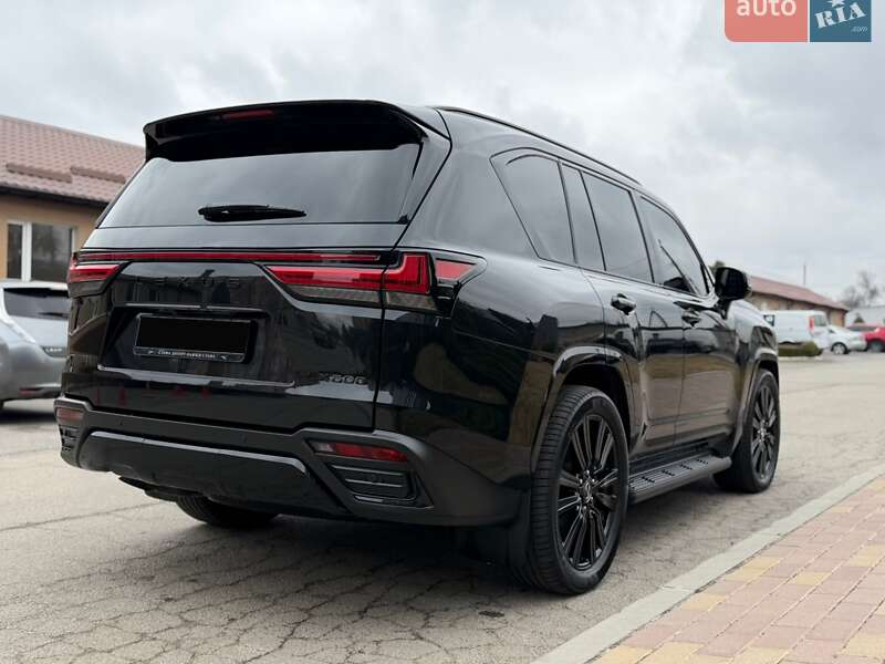 Позашляховик / Кросовер Lexus LX 2023 в Дніпрі