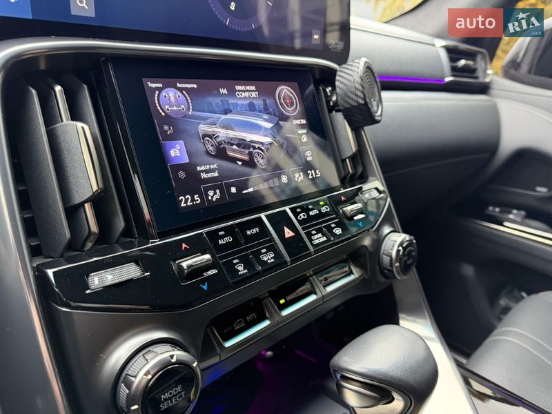Позашляховик / Кросовер Lexus LX 2023 в Дніпрі