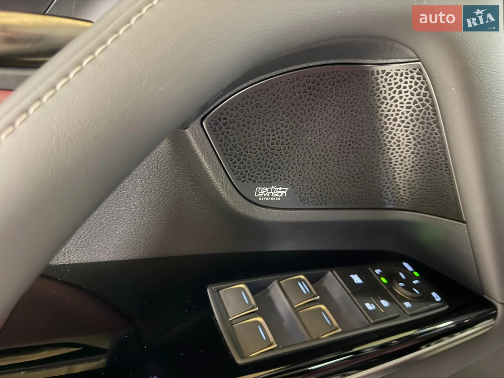 2025 Lexus LX - мініатюра 32