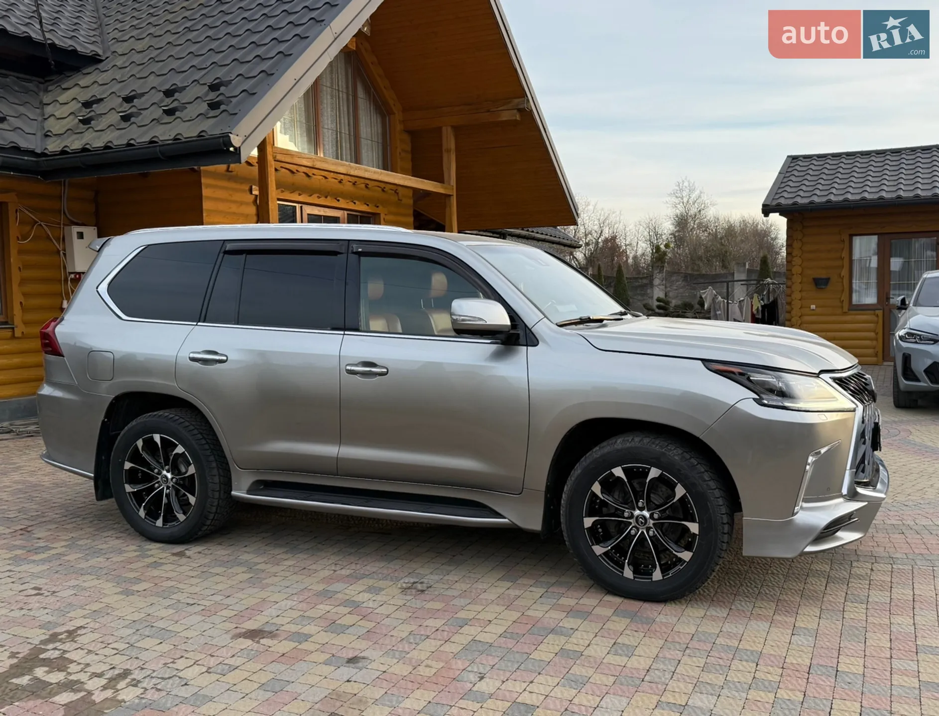 2019 Lexus LX - мініатюра 6