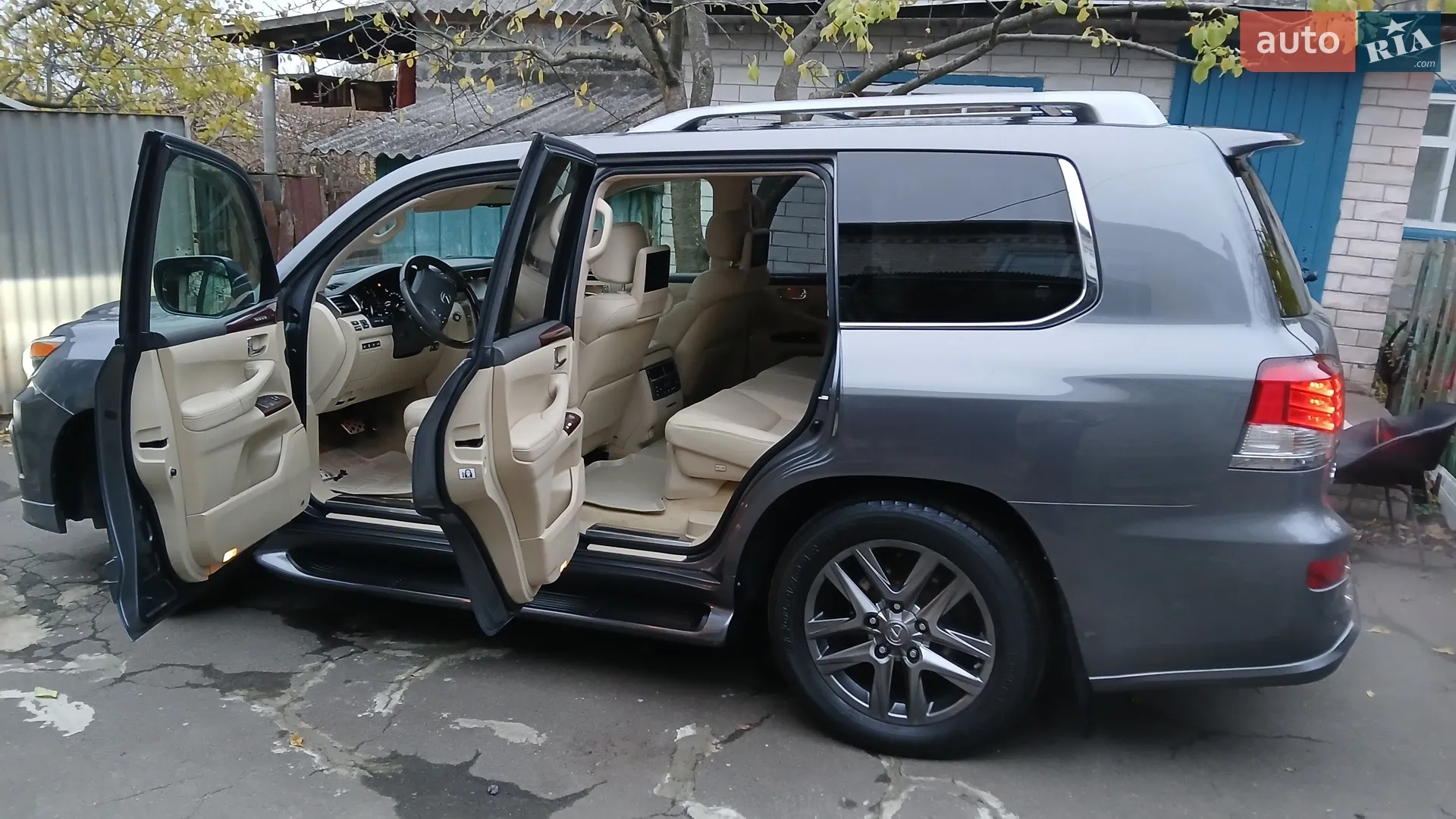 2013 Lexus LX - мініатюра 4
