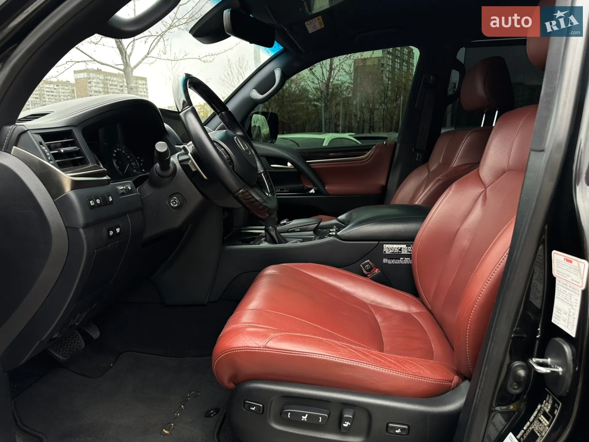 2019 Lexus LX - мініатюра 37