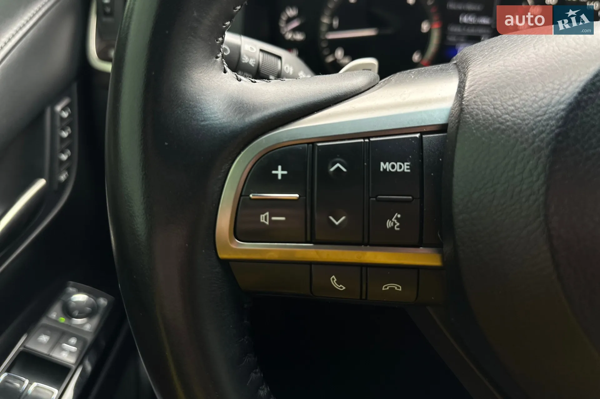 2019 Lexus LX - мініатюра 43