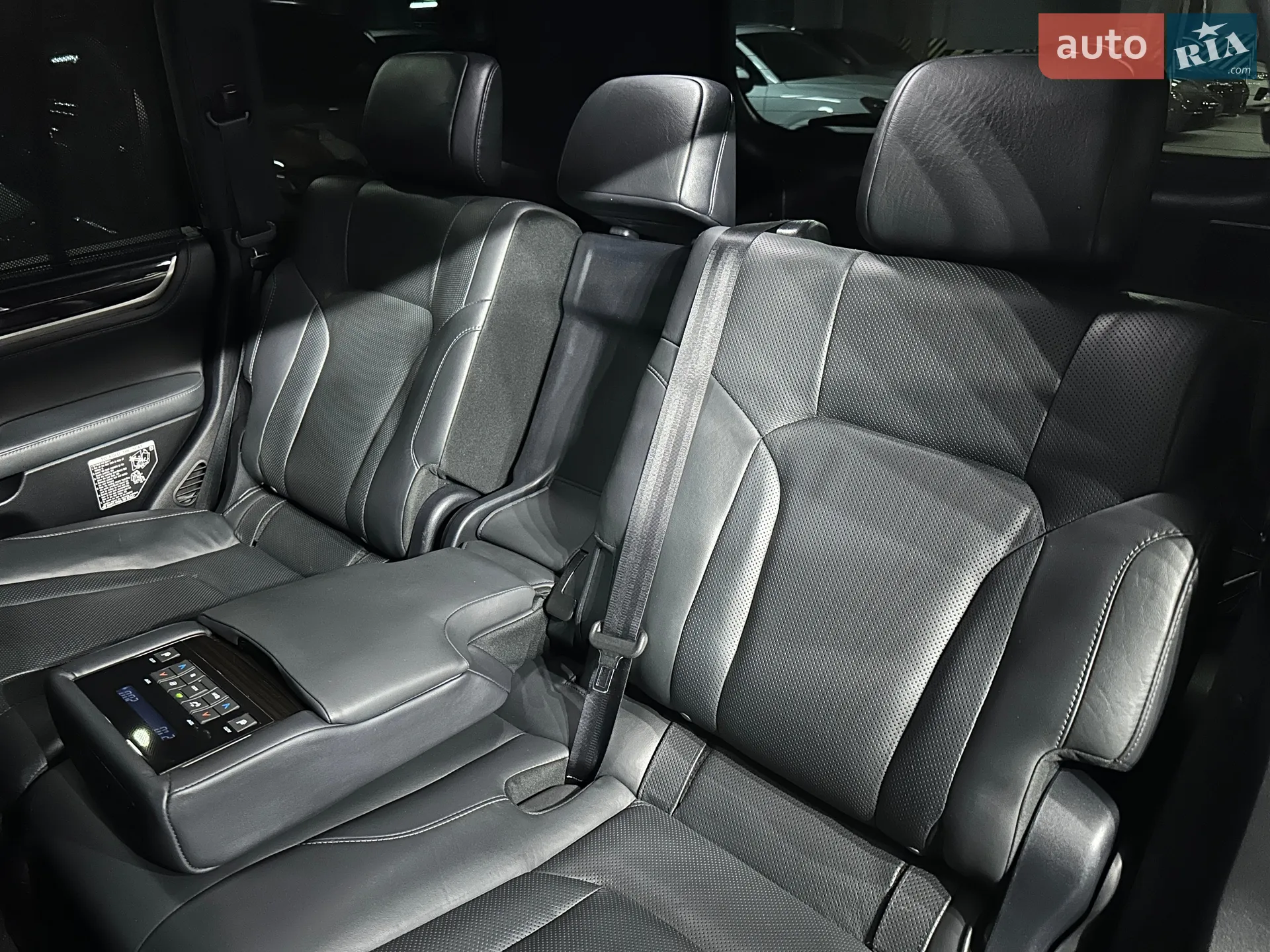 2019 Lexus LX - мініатюра 19