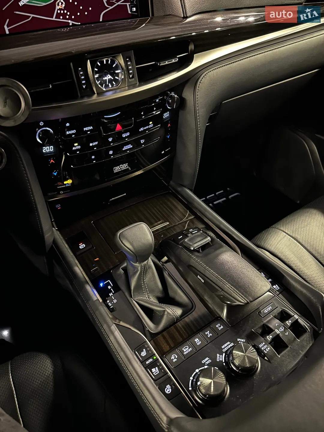 2019 Lexus LX - мініатюра 14