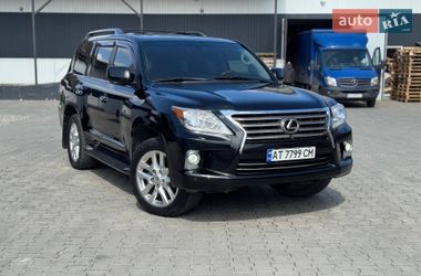 Внедорожник / Кроссовер Lexus LX 2011 в Коломые