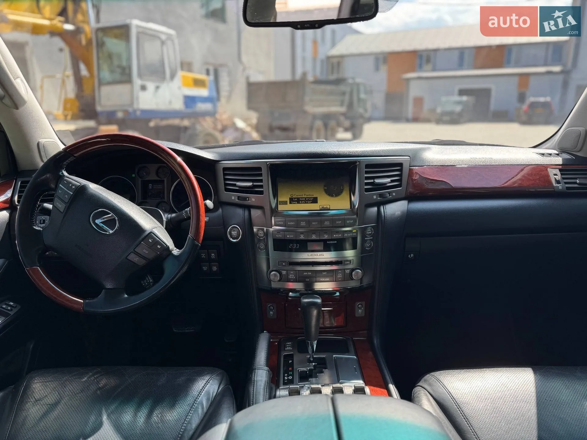 2011 Lexus LX - мініатюра 14
