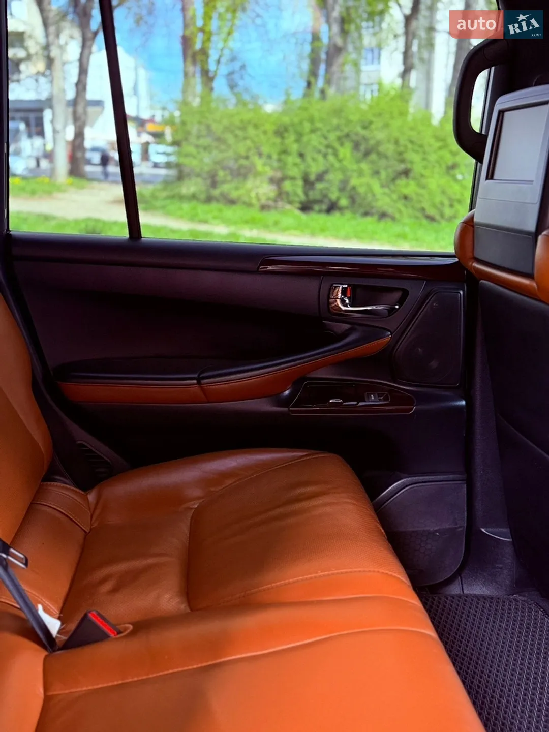 2013 Lexus LX - мініатюра 41