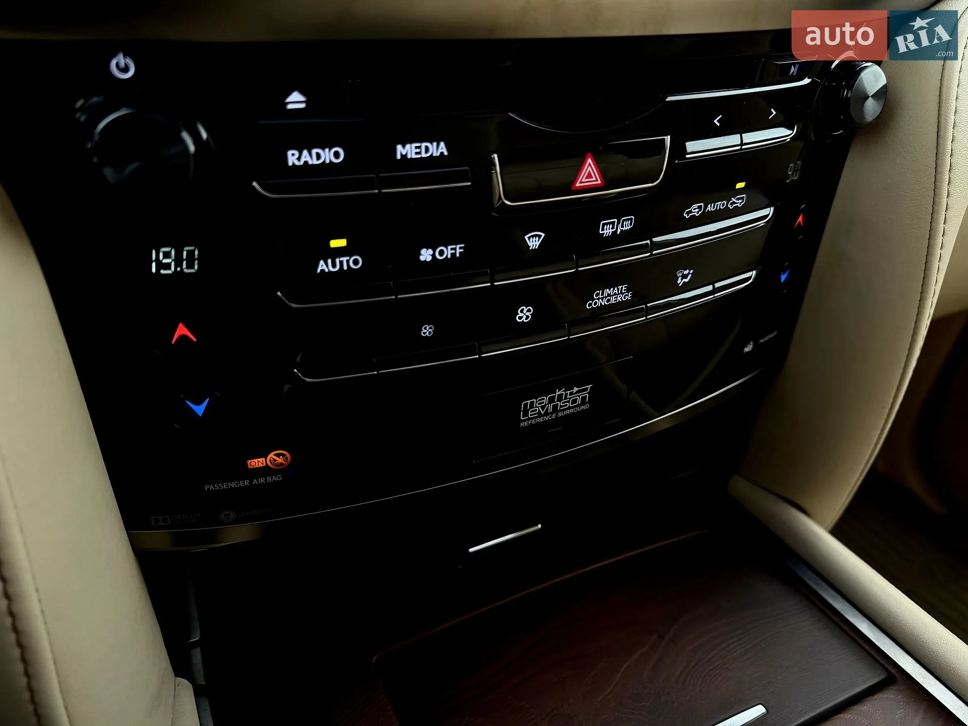 2016 Lexus LX - мініатюра 54