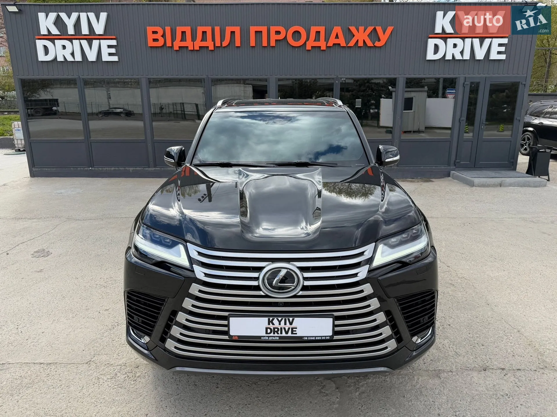 2023 Lexus LX - мініатюра 6