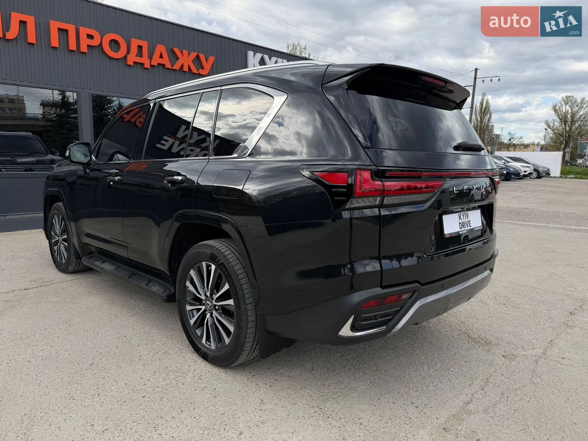 2023 Lexus LX - мініатюра 13