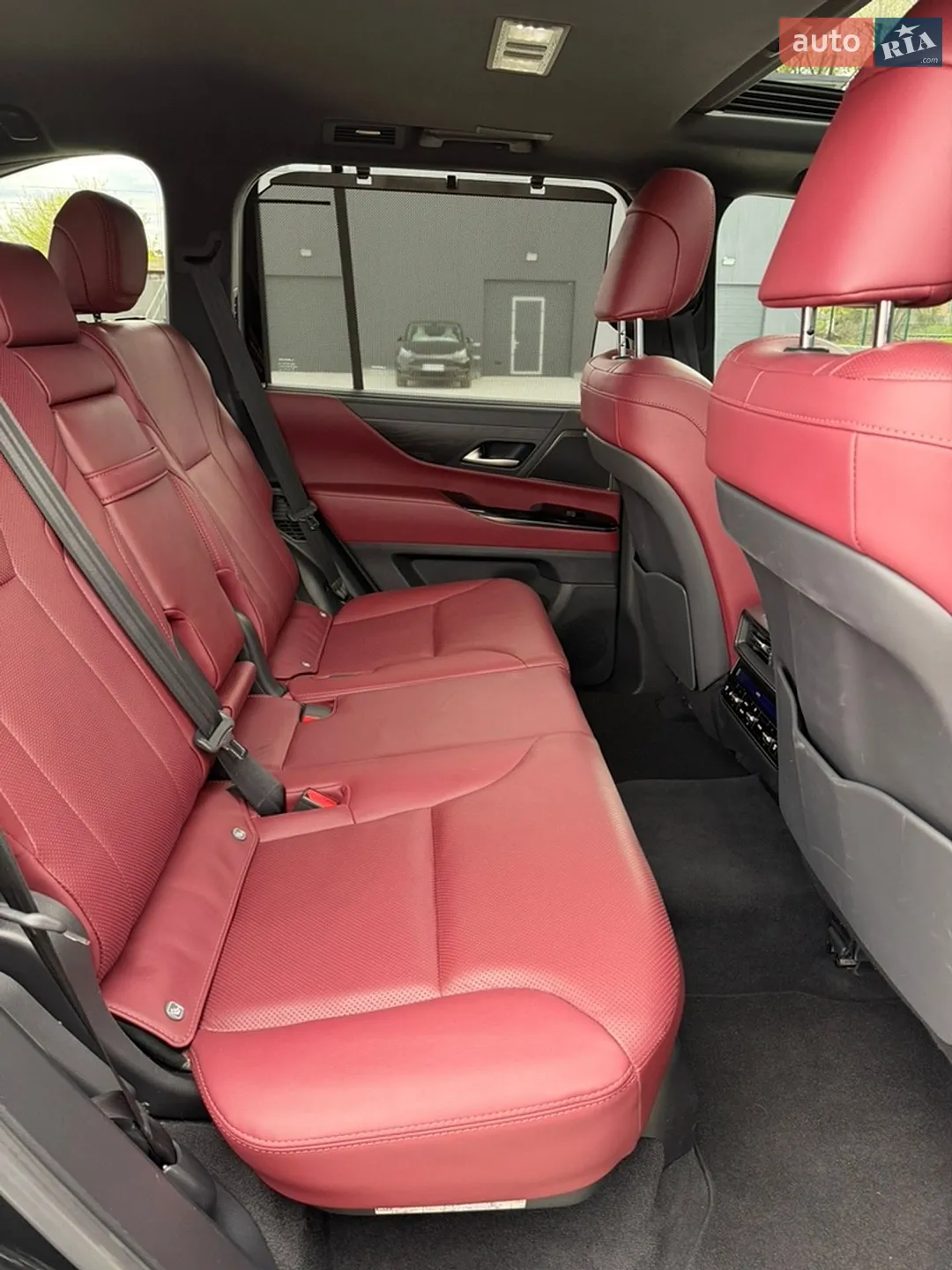 2023 Lexus LX - мініатюра 23
