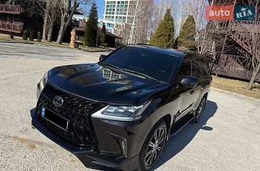 Позашляховик / Кросовер Lexus LX 2016 в Дніпрі