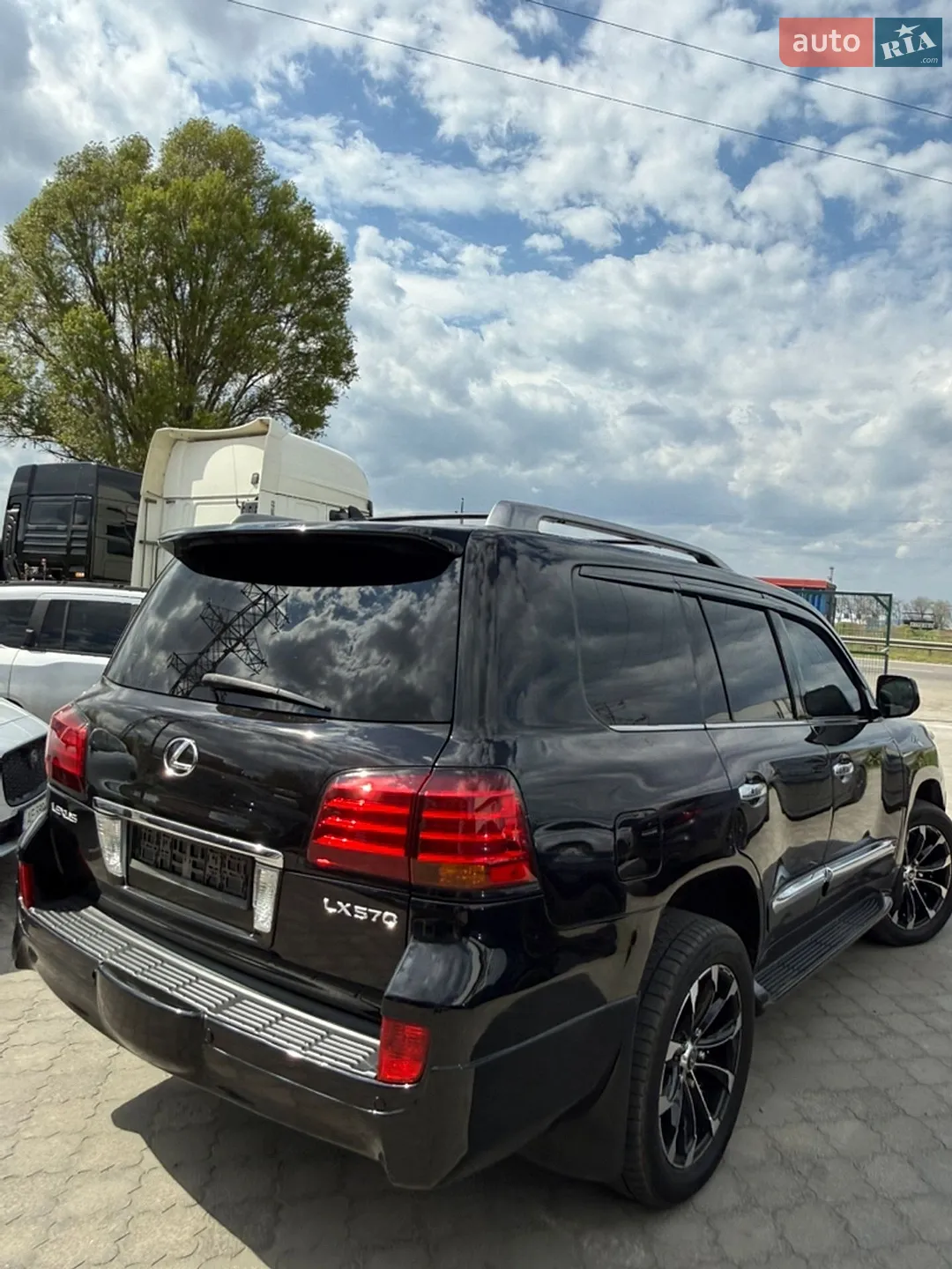 2010 Lexus LX - мініатюра 38