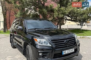 Внедорожник / Кроссовер Lexus LX 2013 в Днепре
