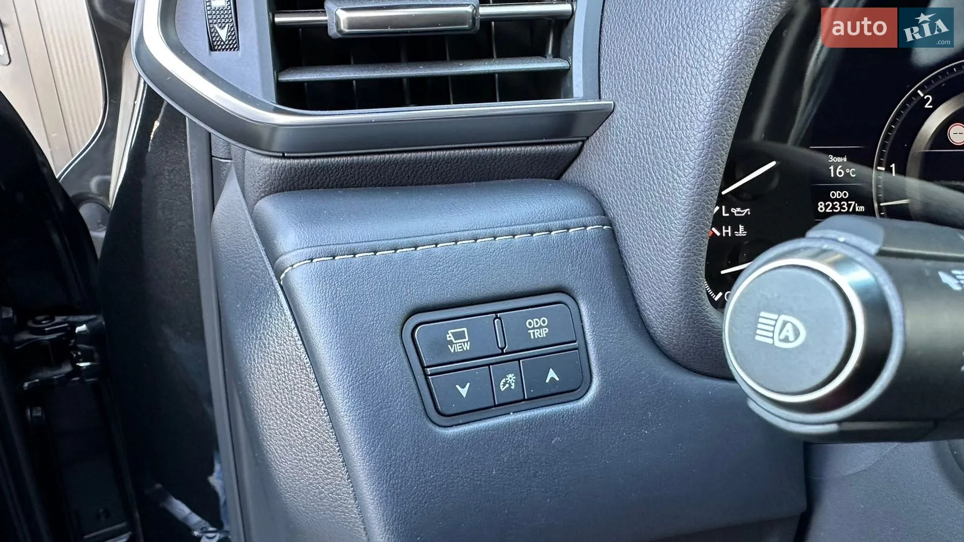 2023 Lexus LX - мініатюра 18