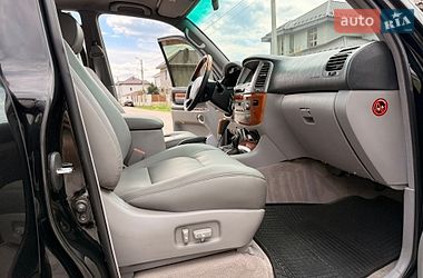 Внедорожник / Кроссовер Lexus LX 2005 в Одессе