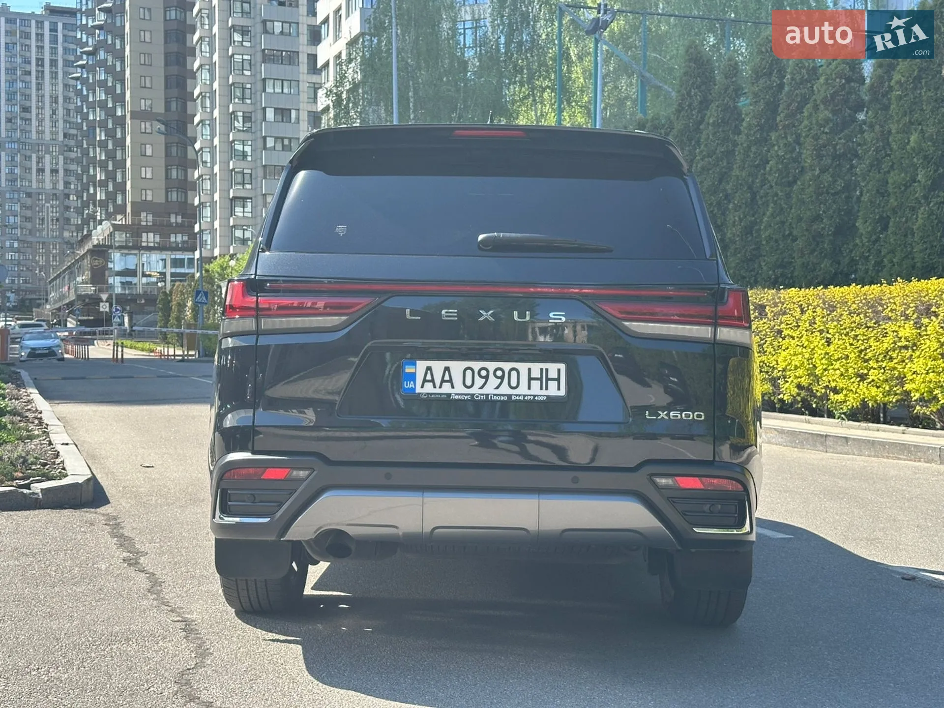 2023 Lexus LX - мініатюра 4
