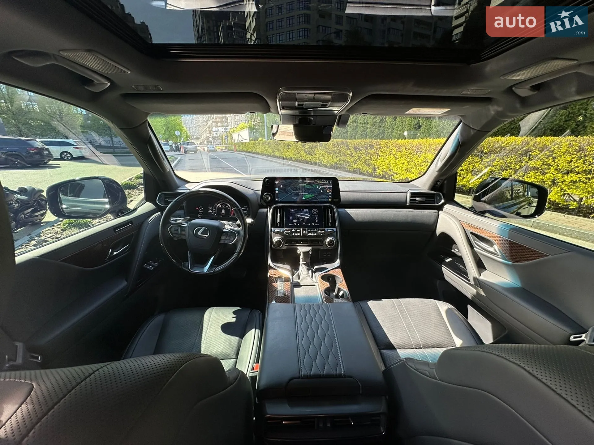 2023 Lexus LX - мініатюра 13