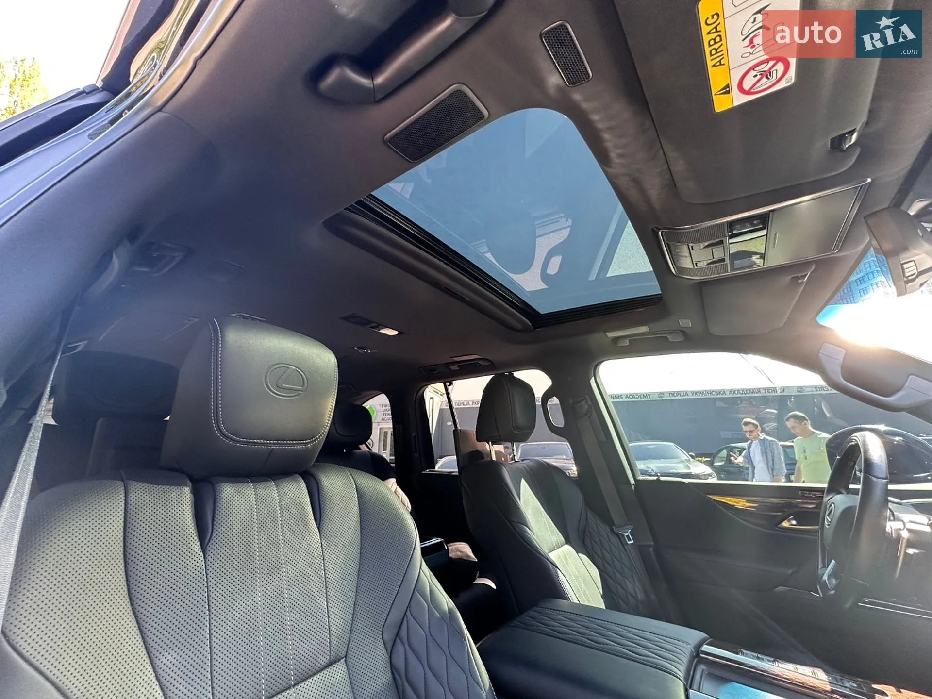 2023 Lexus LX - мініатюра 16