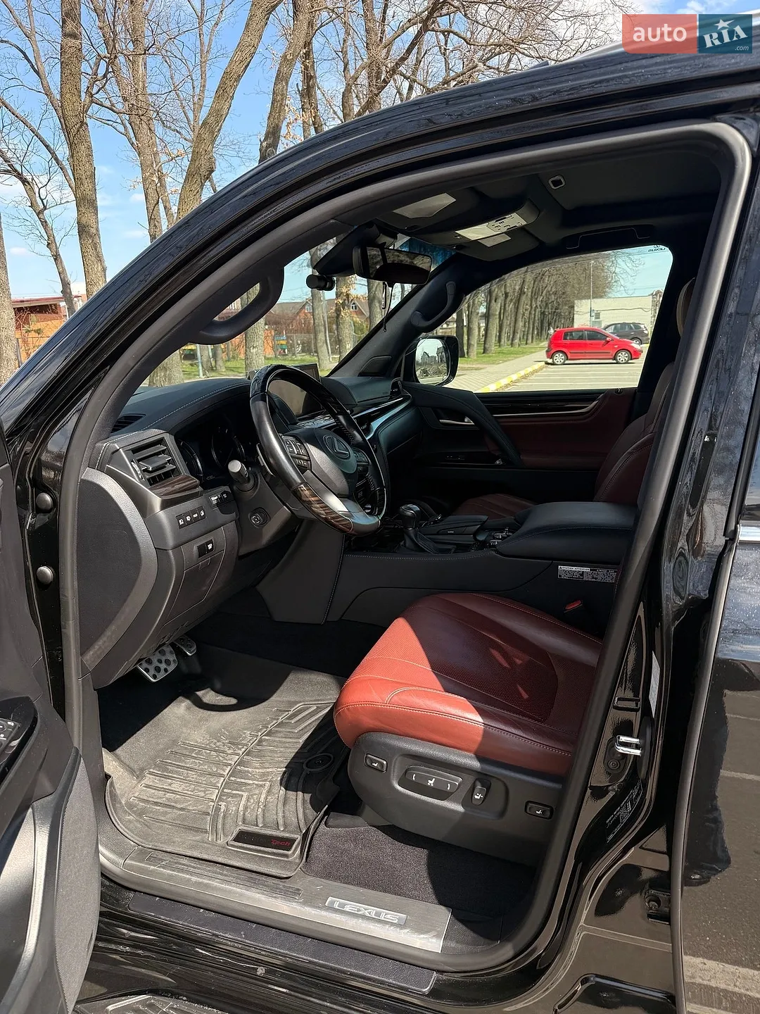 2019 Lexus LX - мініатюра 10