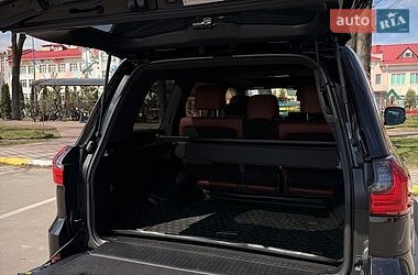 Внедорожник / Кроссовер Lexus LX 2019 в Киеве