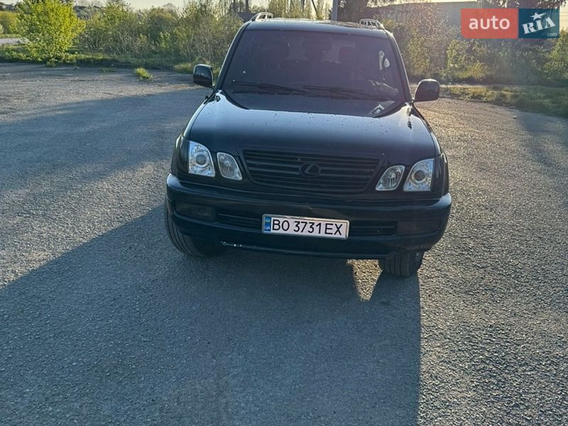 Внедорожник / Кроссовер Lexus LX 2000 в Тернополе