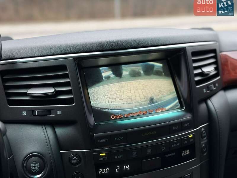 Внедорожник / Кроссовер Lexus LX 2008 в Днепре