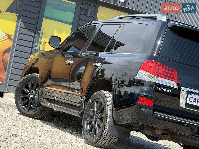 Внедорожник / Кроссовер Lexus LX 2008 в Стрые