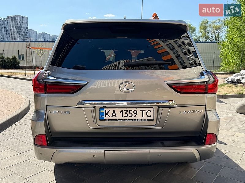 Внедорожник / Кроссовер Lexus LX 2018 в Киеве