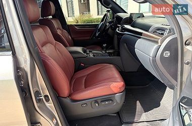 Внедорожник / Кроссовер Lexus LX 2018 в Киеве