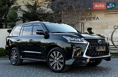 Внедорожник / Кроссовер Lexus LX 2017 в Львове