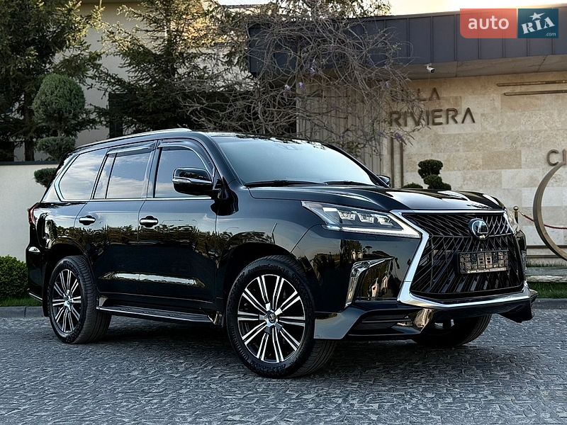 Внедорожник / Кроссовер Lexus LX 2017 в Львове