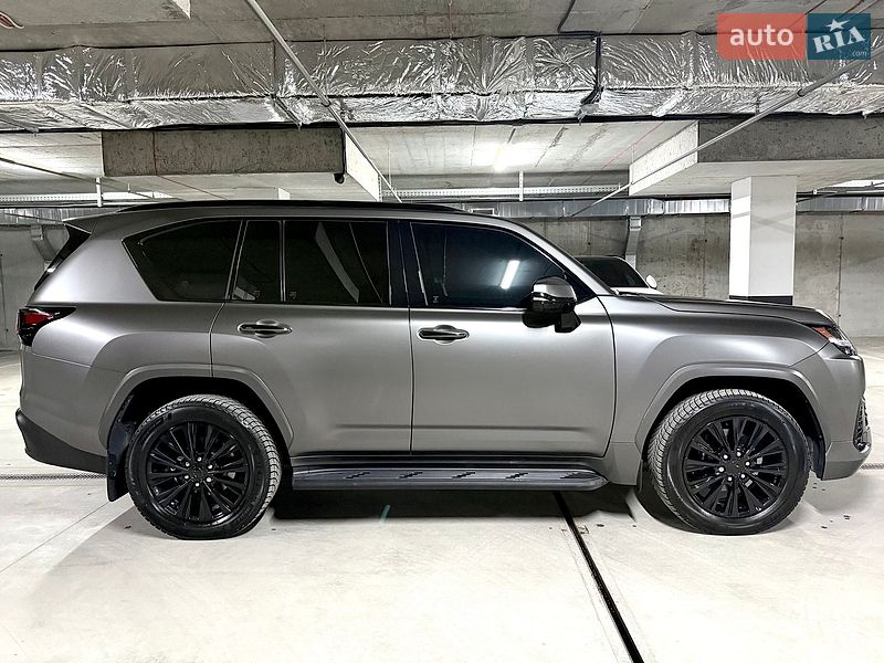 Внедорожник / Кроссовер Lexus LX 2022 в Днепре