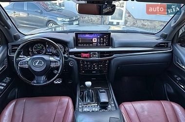 Внедорожник / Кроссовер Lexus LX 2017 в Ивано-Франковске