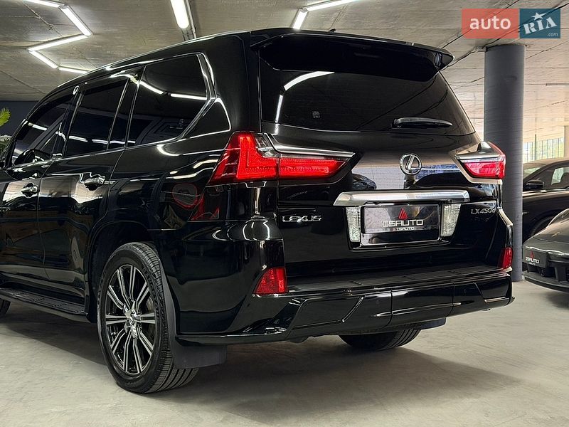 Внедорожник / Кроссовер Lexus LX 2016 в Одессе