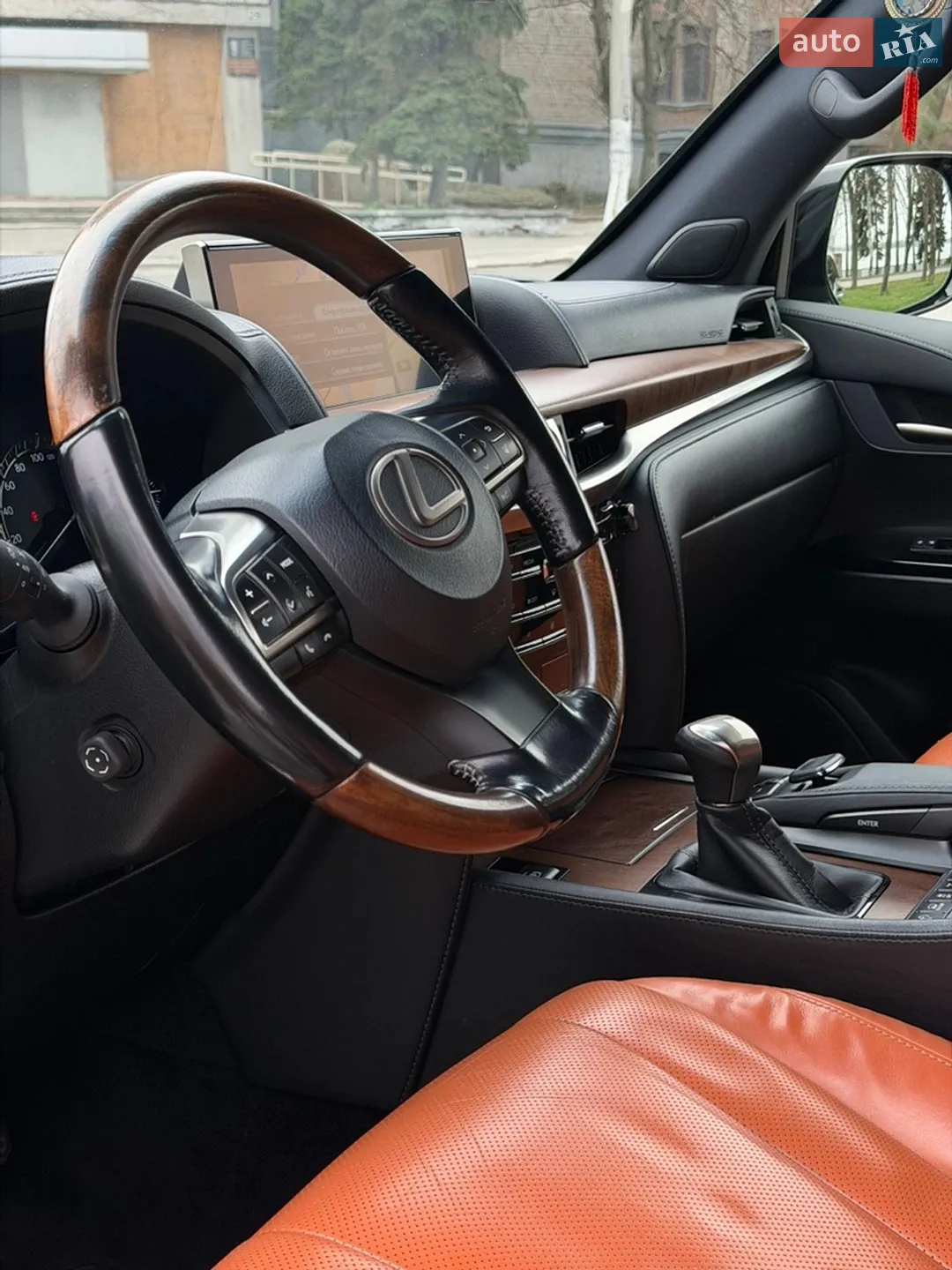 2017 Lexus LX - мініатюра 4