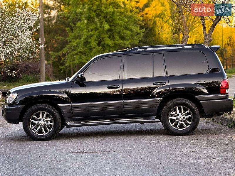 Позашляховик / Кросовер Lexus LX 2005 в Хмельницькому
