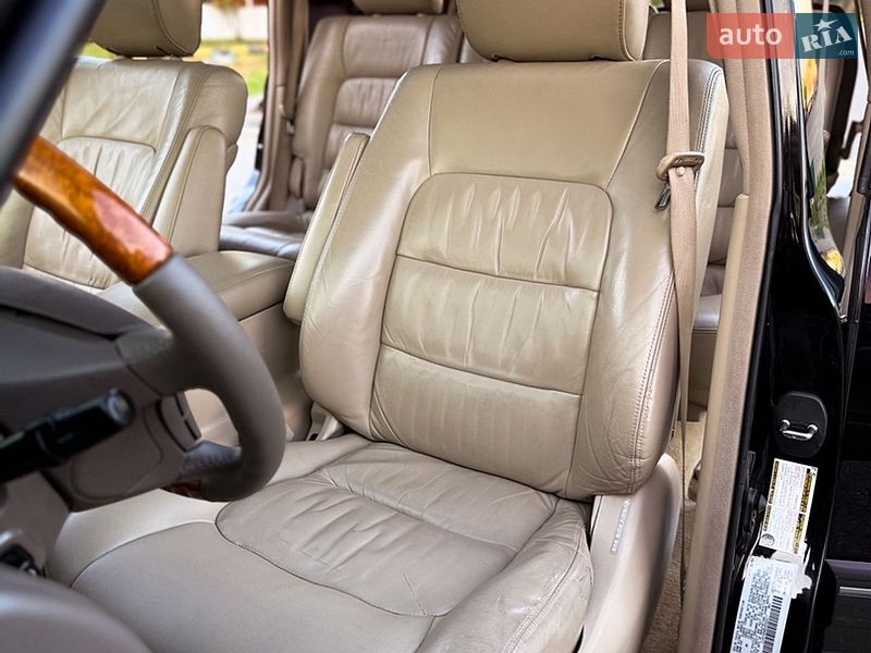 Позашляховик / Кросовер Lexus LX 2005 в Хмельницькому