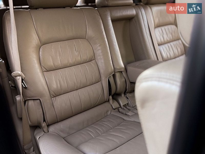 Позашляховик / Кросовер Lexus LX 2005 в Хмельницькому