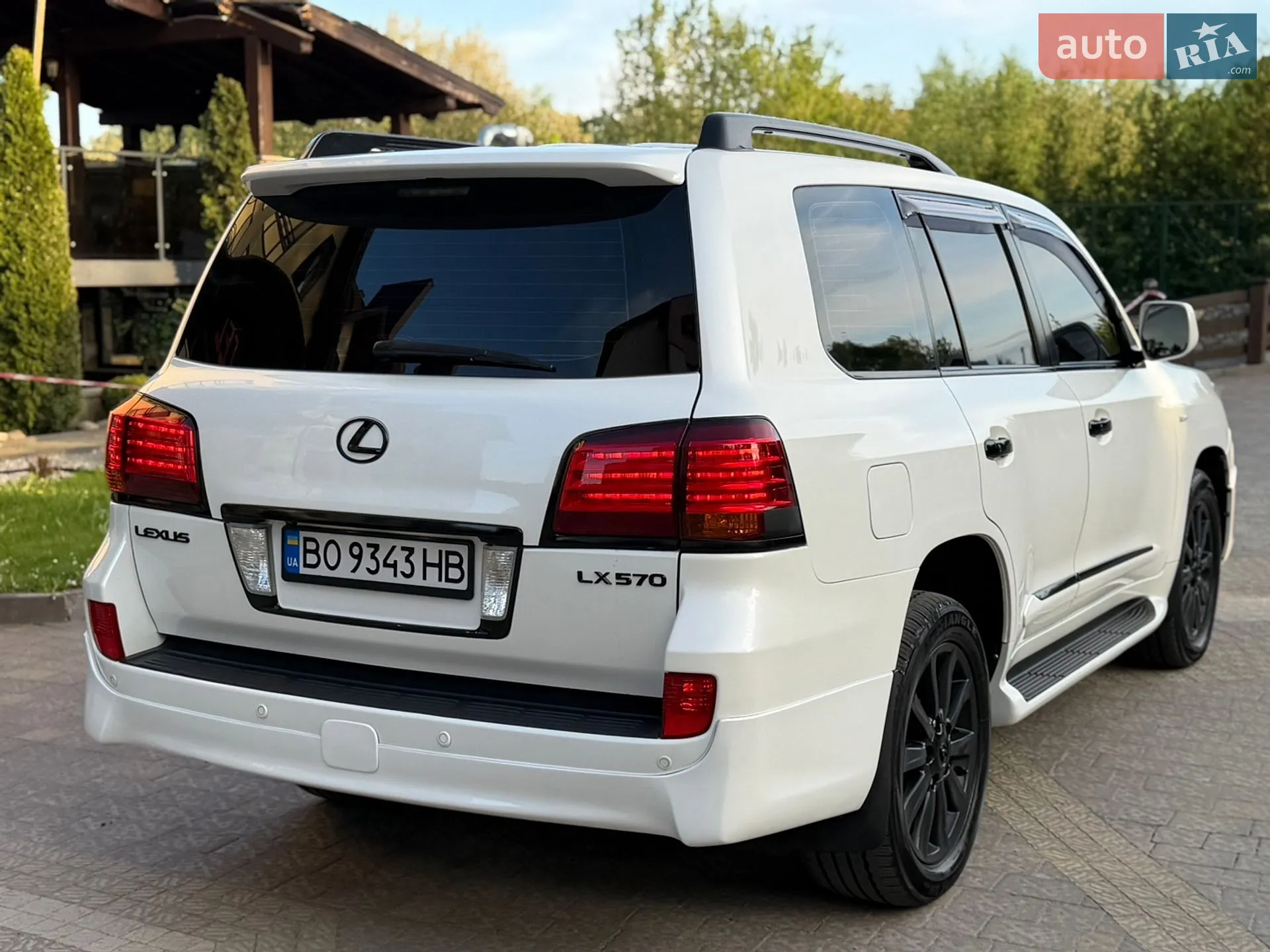 2011 Lexus LX - мініатюра 24