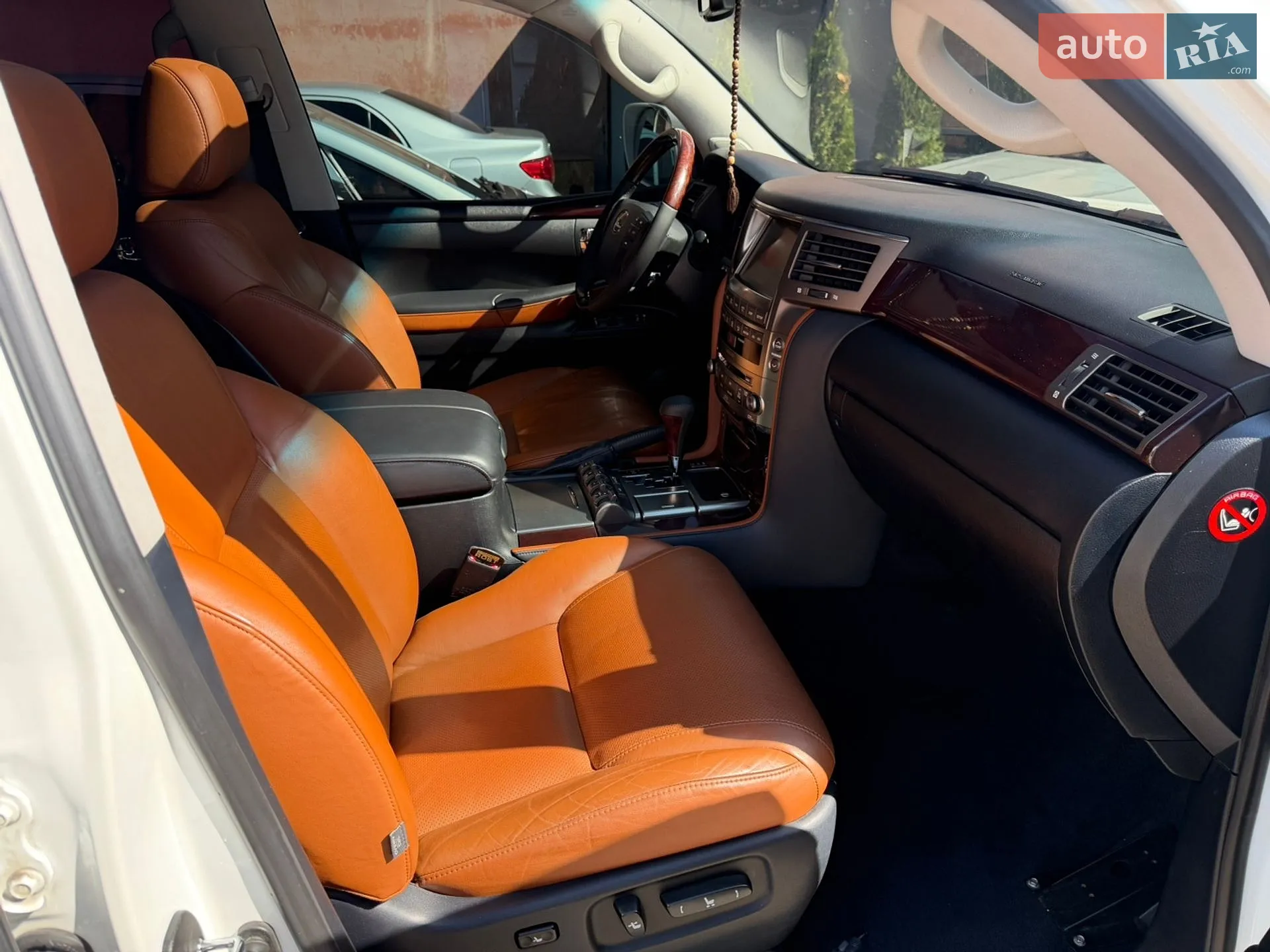 2011 Lexus LX - мініатюра 60