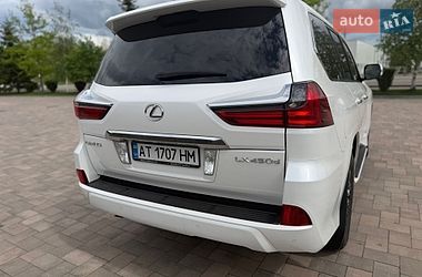 Позашляховик / Кросовер Lexus LX 2016 в Івано-Франківську