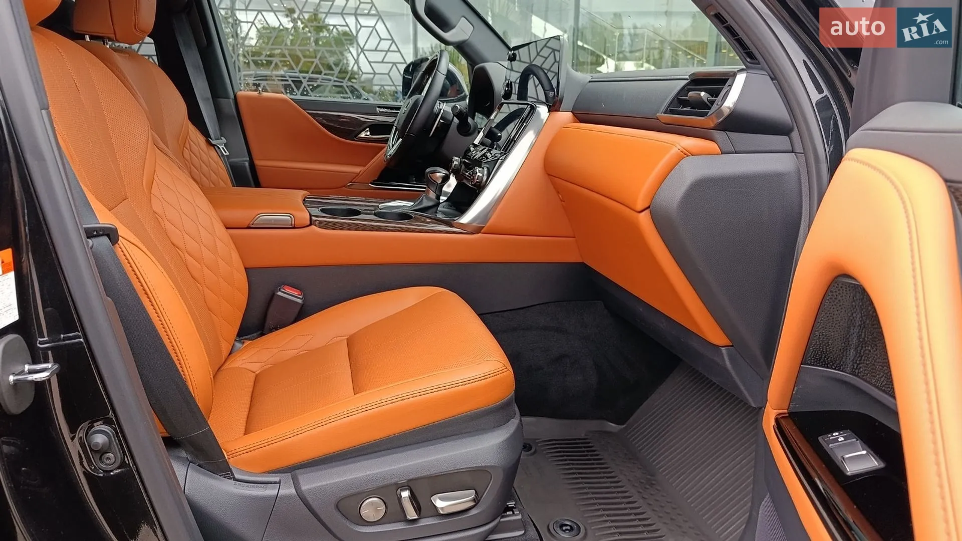 2022 Lexus LX - мініатюра 6