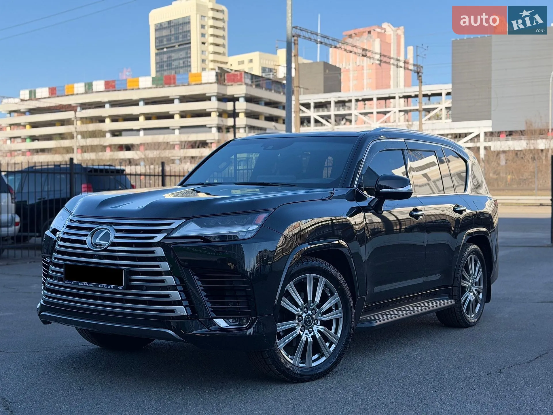 2022 Lexus LX - мініатюра 3