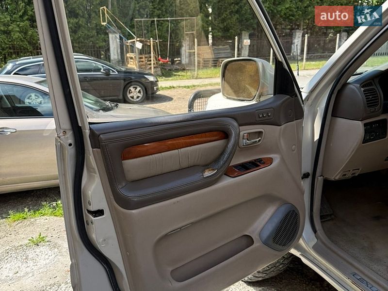 Позашляховик / Кросовер Lexus LX 1999 в Дрогобичі