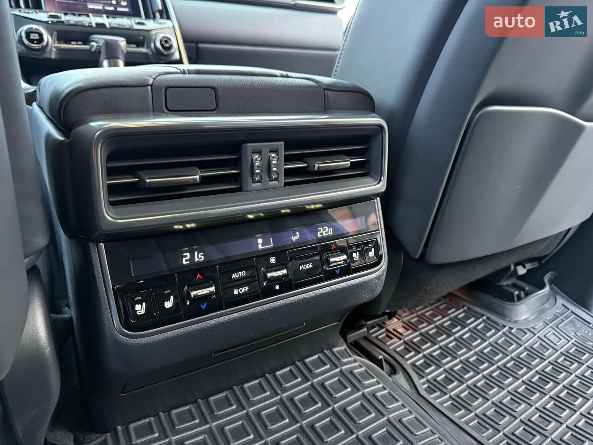 2022 Lexus LX - мініатюра 17