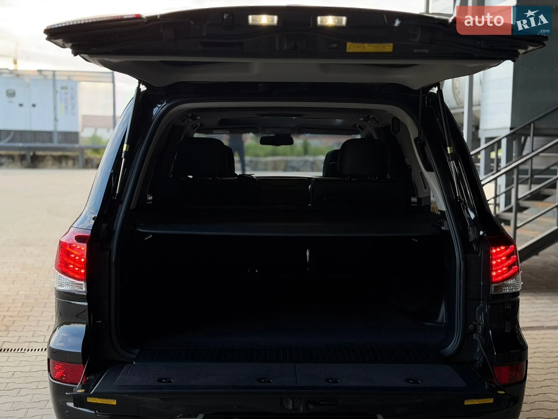 2012 Lexus LX - мініатюра 40