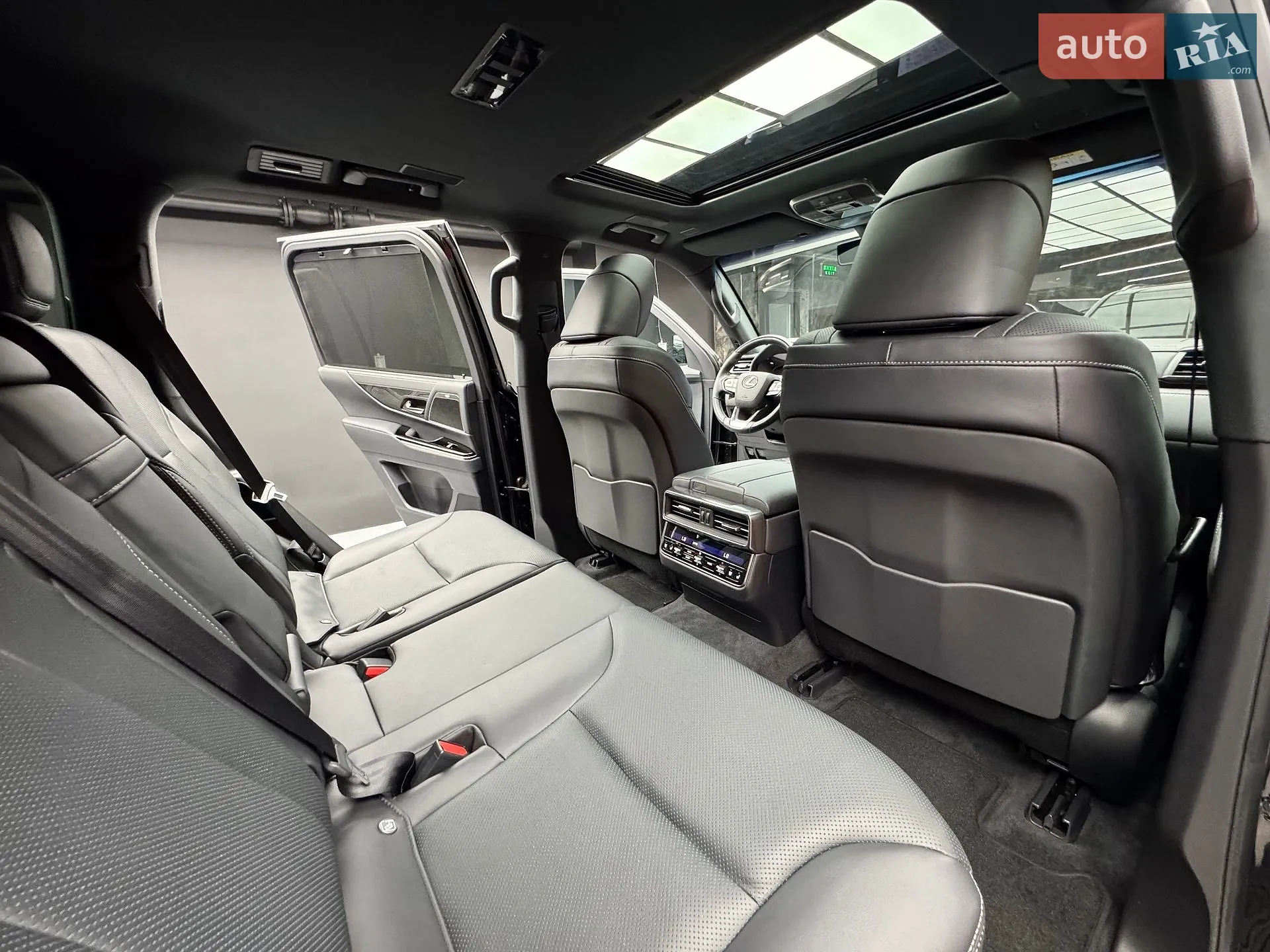 2025 Lexus LX - мініатюра 53