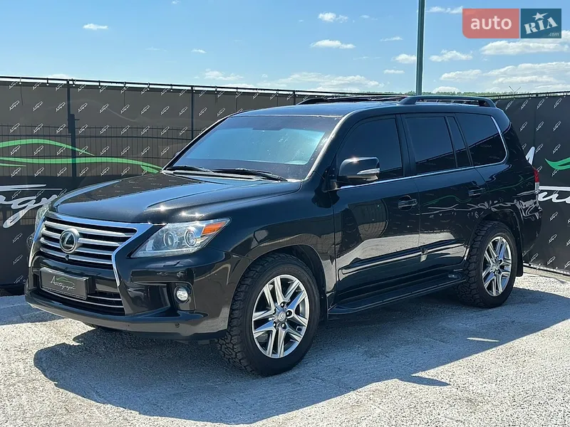 Lexus LX 2015